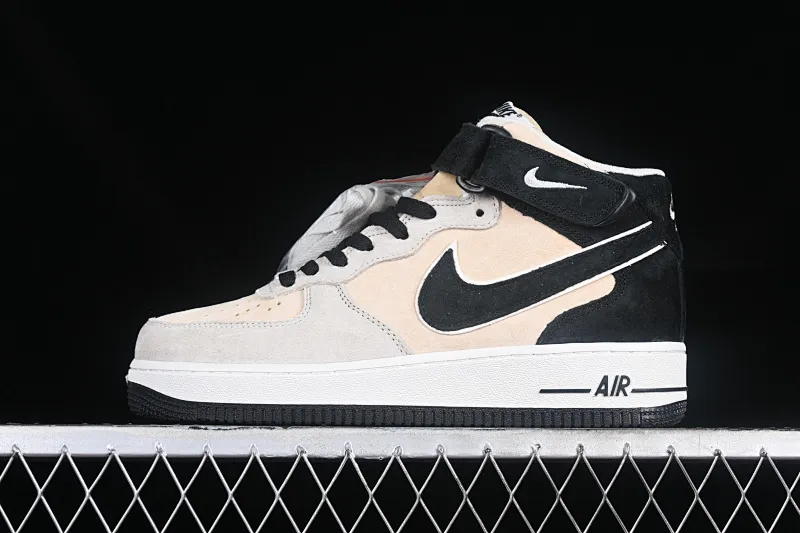 All categories Nk Air Force 1 Air Force series Nk Air Force 1 Mid Air Force mid-top Nk Air Force 1'07 Mid gray black Air Force One mid-top casual sneakers CG9908-106